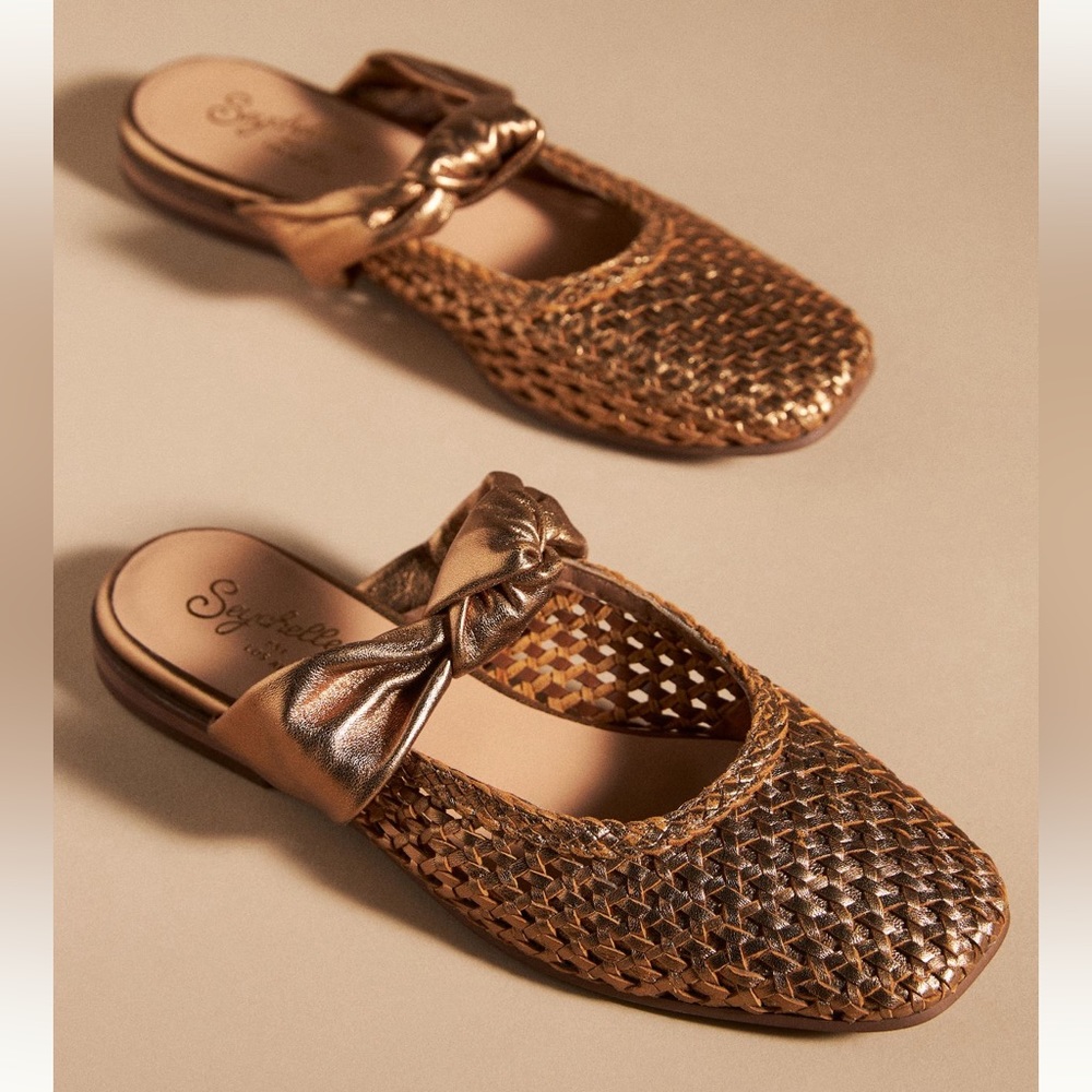 Seychelles Art  Deco Flats /Anthropologie
